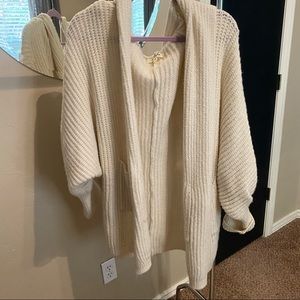 Oversize chunky knit sweater